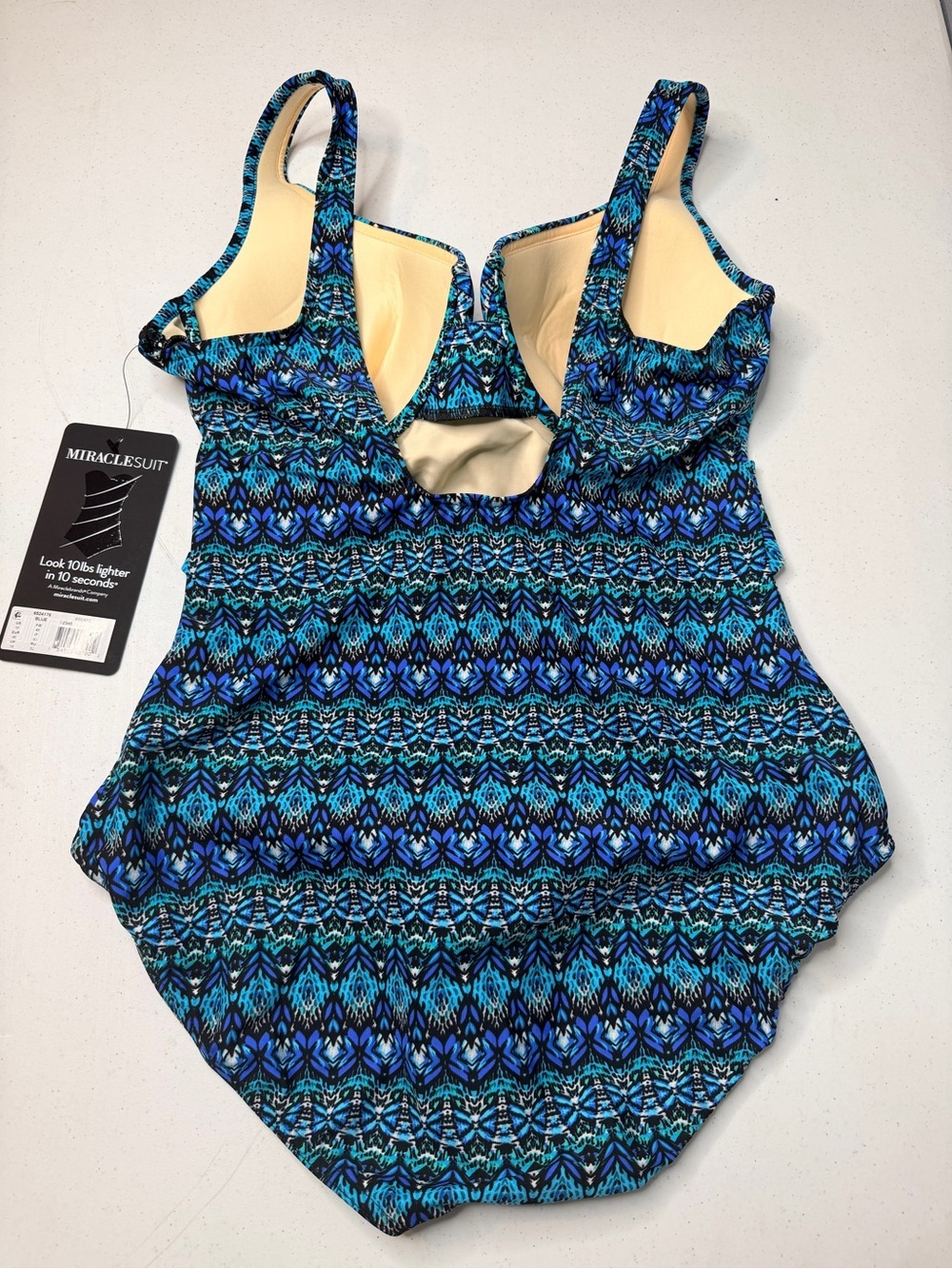 NWT Miraclesuit Mosaica Criss Cross Escape Swimsuit Size 16 - Picture 6 of 13